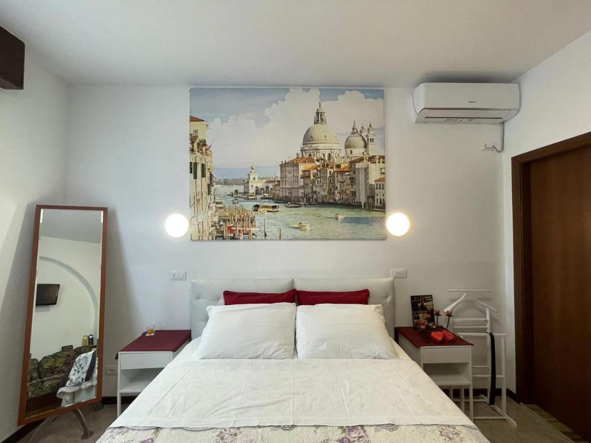 Appartement Sogna Venezia 15 à Mestre Extérieur photo